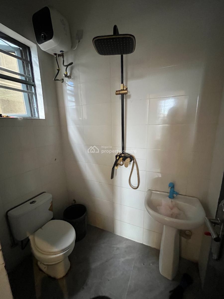 Two Bedroom Flat, Peace Land Estate, Ogombo, Ajah, Lagos, Flat / Apartment for Rent