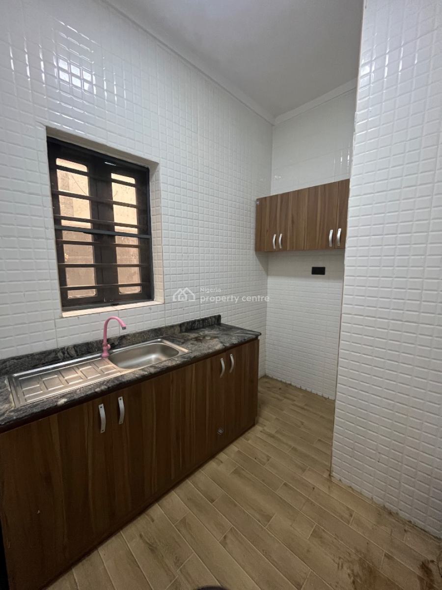 Two Bedroom Flat, Peace Land Estate, Ogombo, Ajah, Lagos, Flat / Apartment for Rent
