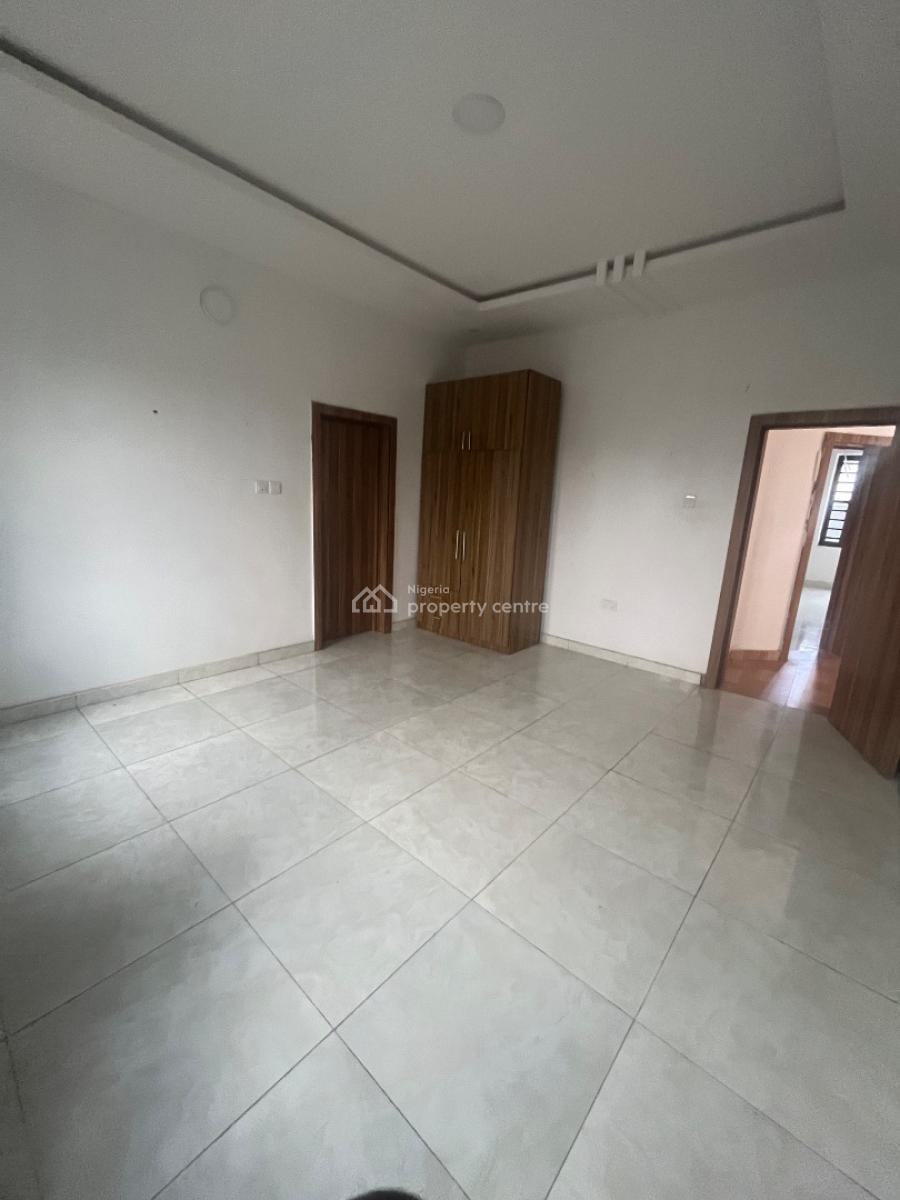 Two Bedroom Flat, Alasela Estate, Ogombo, Ajah, Lagos, Flat / Apartment for Rent