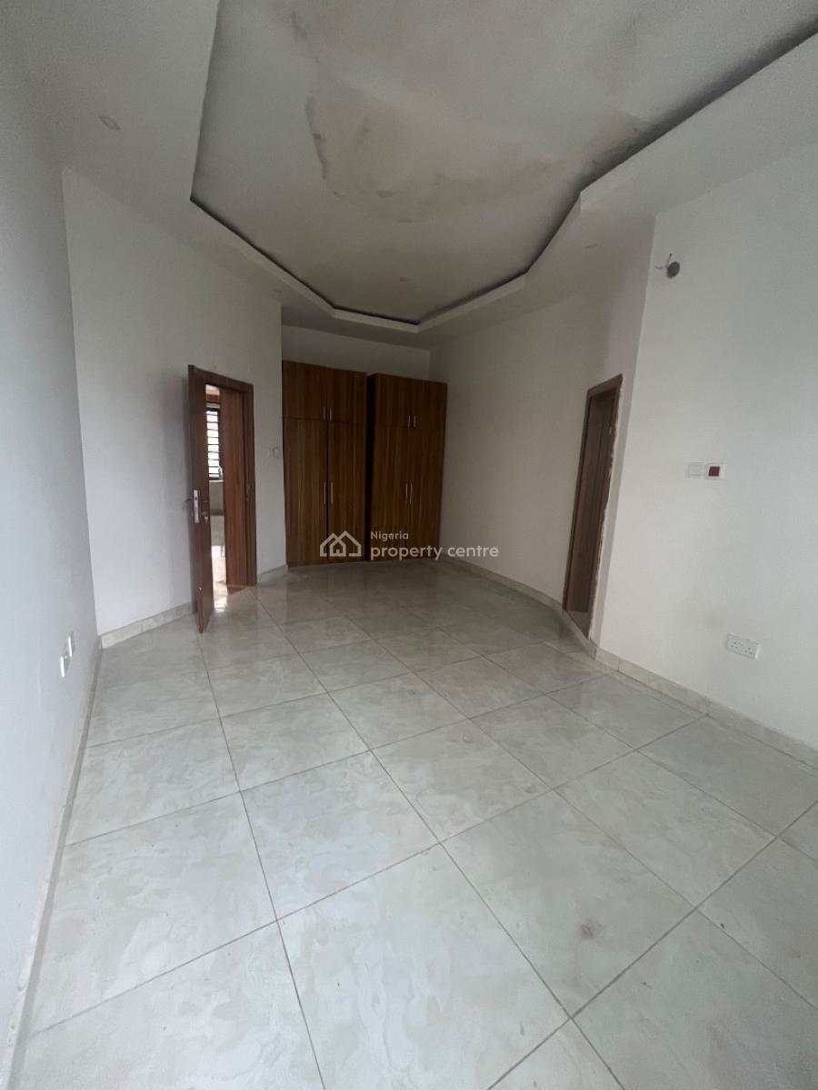 Two Bedroom Flat, Alasela Estate, Ogombo, Ajah, Lagos, Flat / Apartment for Rent