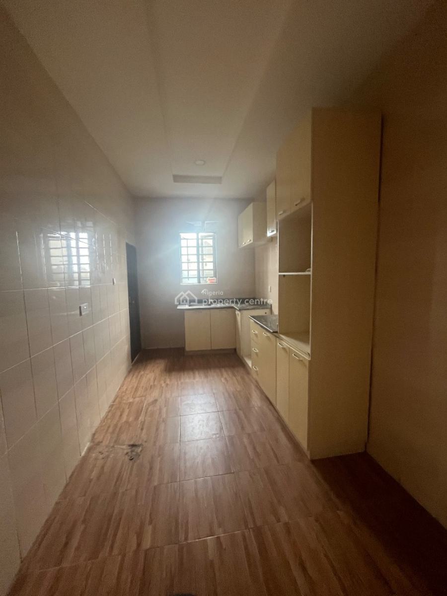 Two Bedroom Flat, Alasela Estate, Ogombo, Ajah, Lagos, Flat / Apartment for Rent