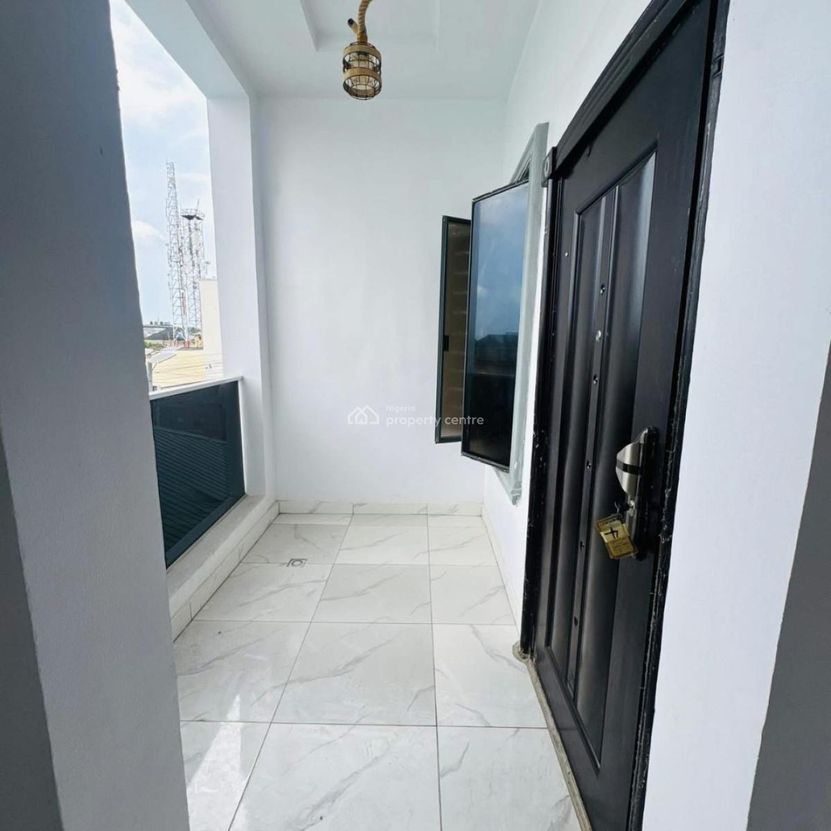 New 3 Bedroom Flat in Good Area, Surulere, Lagos, Block of Flats for Sale