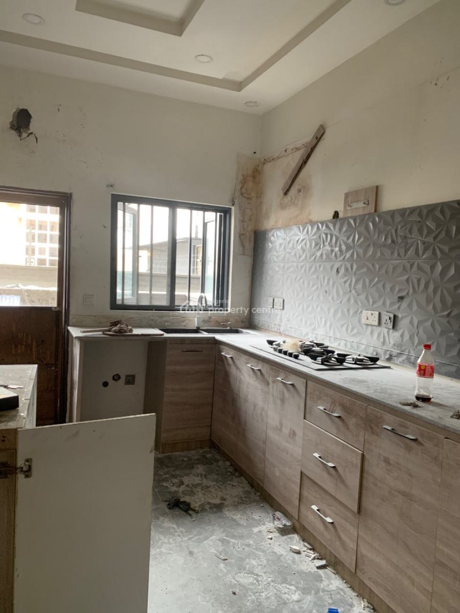 Luxury and Spacious 4 Bedroom Terrace with a Bq, Lekki Right, Oniru, Victoria Island (vi), Lagos, Terraced Duplex for Rent