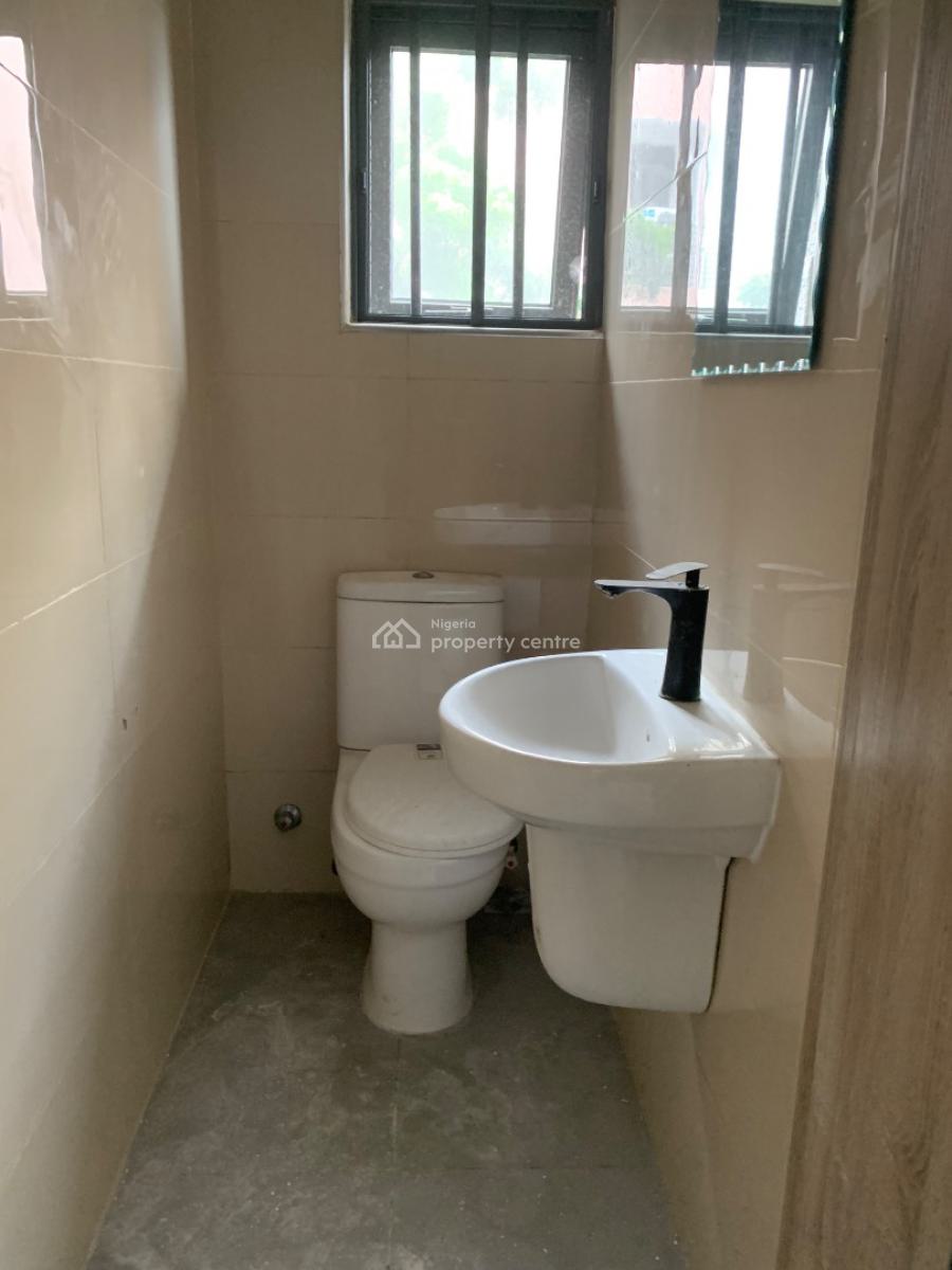 Luxury and Spacious 4 Bedroom Terrace with a Bq, Lekki Right, Oniru, Victoria Island (vi), Lagos, Terraced Duplex for Rent