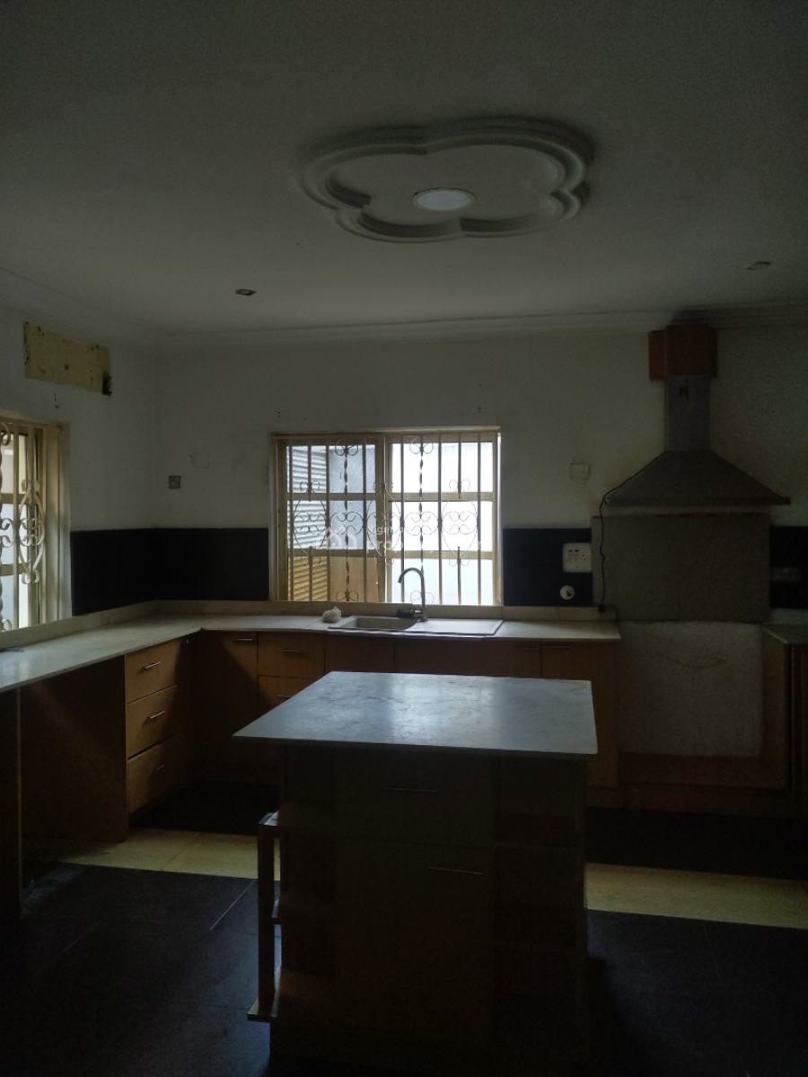 5 Bedroom Duplex, Gra Phase 1, Magodo, Lagos, Flat / Apartment for Rent