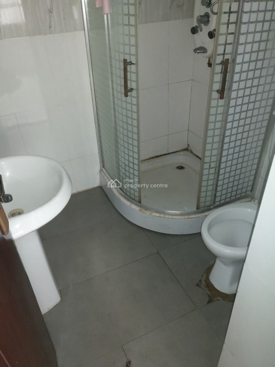 5 Bedroom Duplex, Gra Phase 1, Magodo, Lagos, Flat / Apartment for Rent