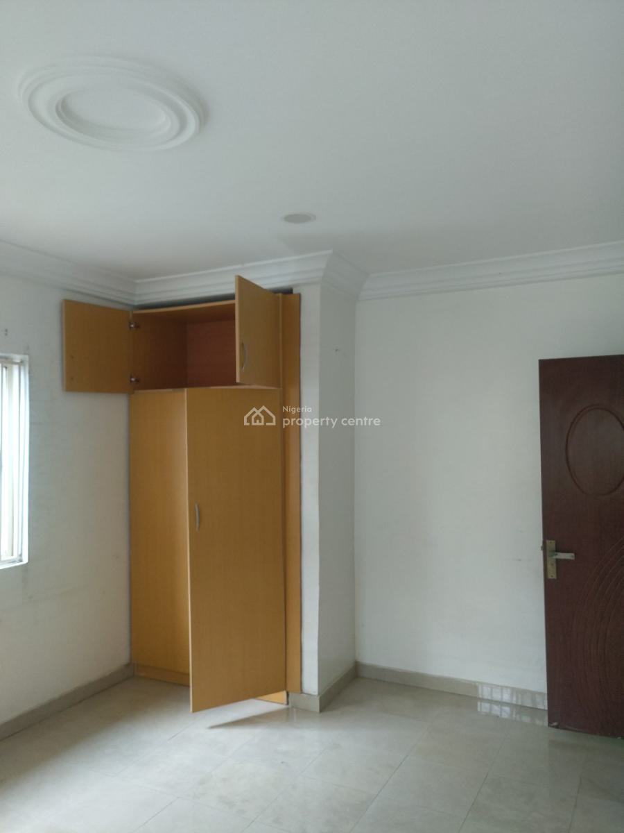 5 Bedroom Duplex, Gra Phase 1, Magodo, Lagos, Flat / Apartment for Rent