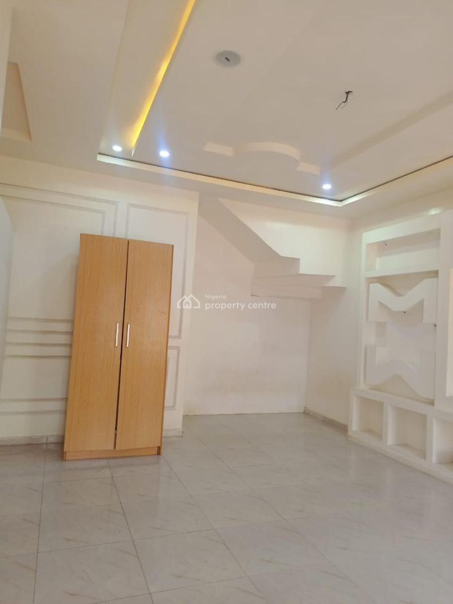 Beautiful Well Spacious Studio Apartment  with Nice Kitchen, Orchid Road By Orchid Hotel Not Far From The Junction, Lekki, Lagos, Self Contain (single Rooms) for Rent