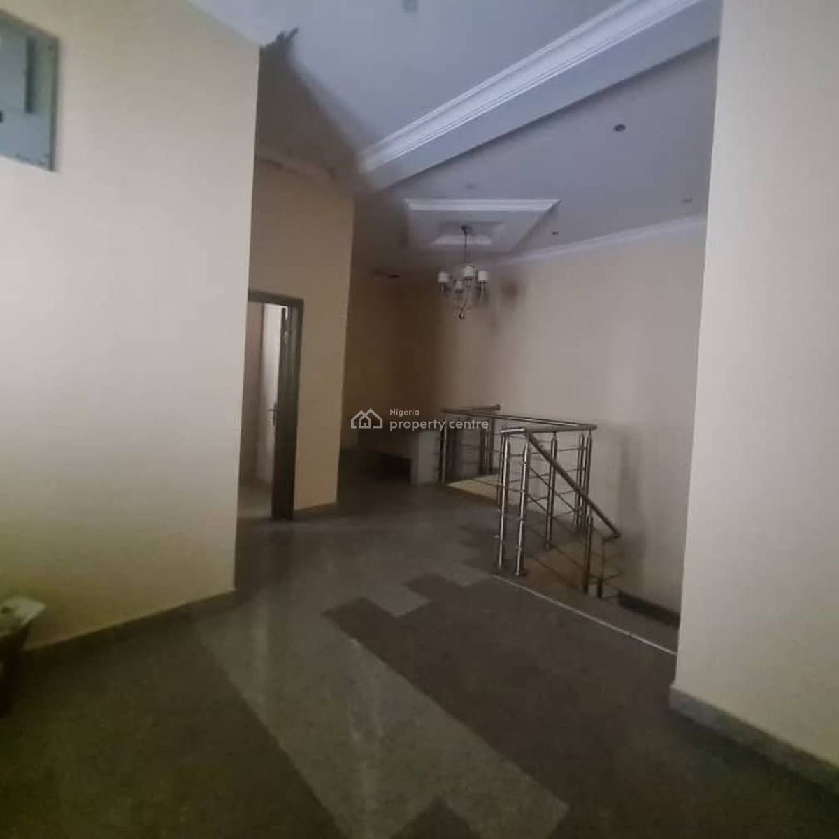 Self Serviced 5-bedroom Semi-detached Duplex with Bq, Idado, Lekki, Lagos, Semi-detached Duplex for Rent