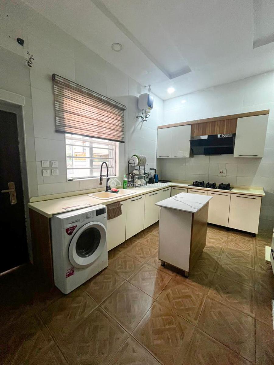 4 Bedroom Party Apartment, Orchid Road, Eleganza, Lekki, Lagos, Semi-detached Duplex Short Let