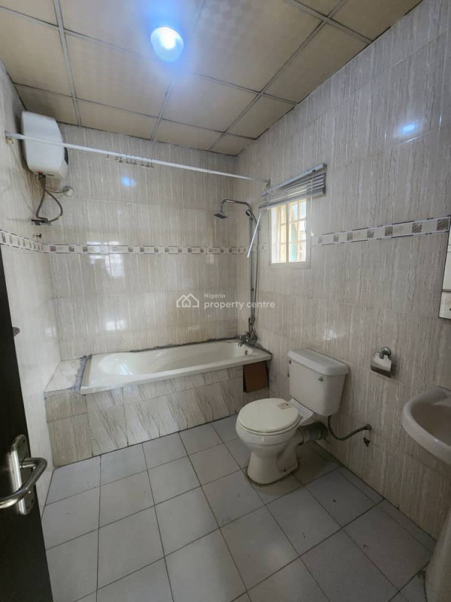 Commercial 3 Bedrooms Flat with 2 Bedroom Bq, Fola Osibo, Lekki Phase 1, Lekki, Lagos, Commercial Property for Rent