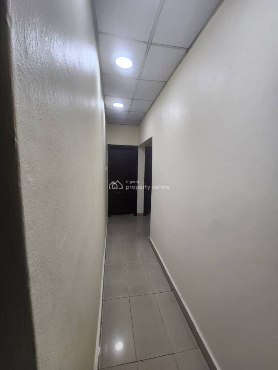 Commercial 3 Bedrooms Flat with 2 Bedroom Bq, Fola Osibo, Lekki Phase 1, Lekki, Lagos, Commercial Property for Rent