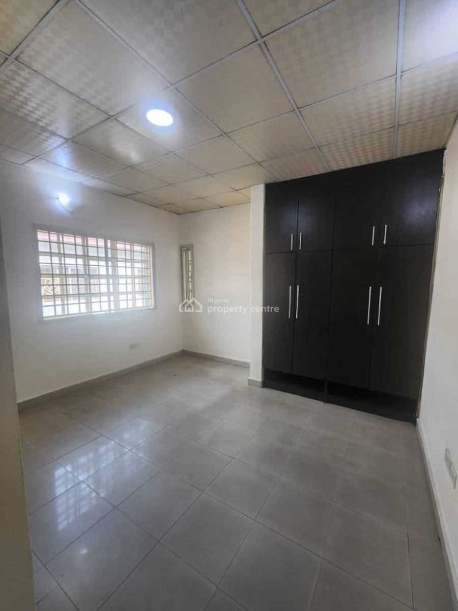 Commercial 3 Bedrooms Flat with 2 Bedroom Bq, Fola Osibo, Lekki Phase 1, Lekki, Lagos, Commercial Property for Rent