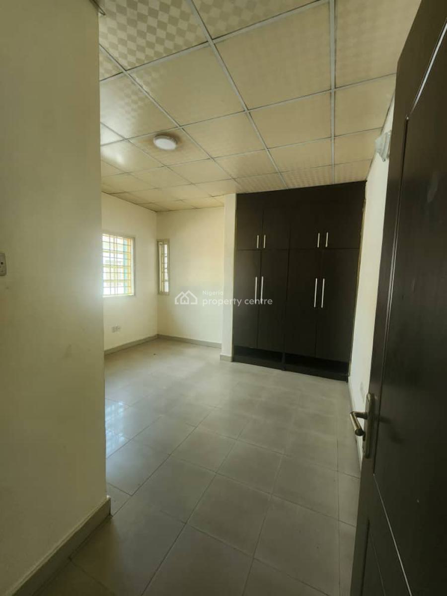 Commercial 3 Bedrooms Flat with 2 Bedroom Bq, Fola Osibo, Lekki Phase 1, Lekki, Lagos, Commercial Property for Rent