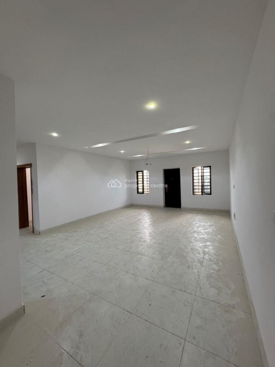 Spacious and Elegant 2 Bedroom Apartment, Lekki Phase 1, Lekki, Lagos, Flat / Apartment for Sale