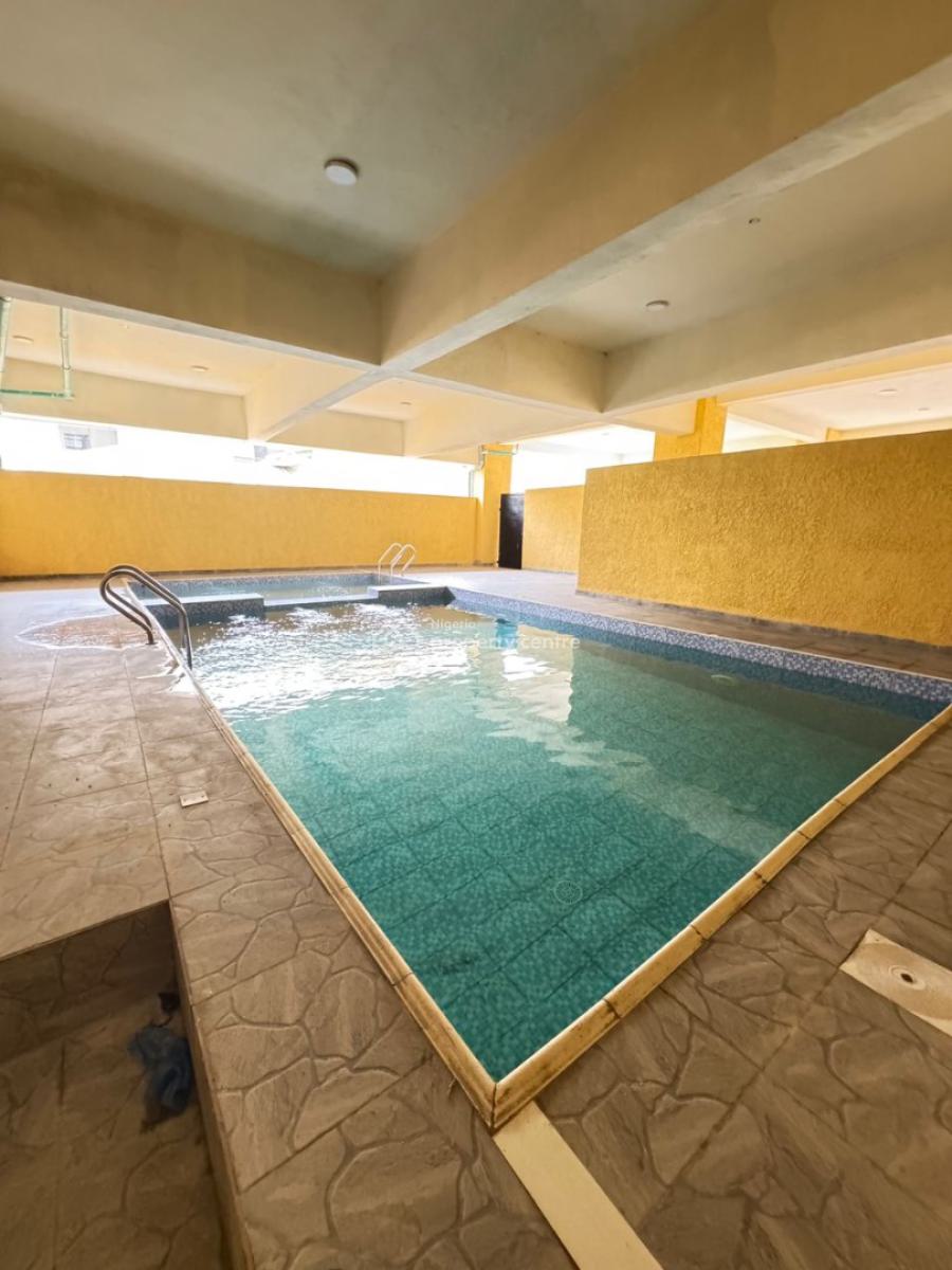 Spacious and Elegant 2 Bedroom Apartment, Lekki Phase 1, Lekki, Lagos, Flat / Apartment for Sale