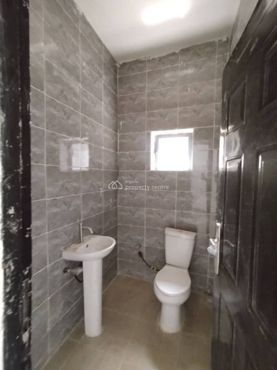 Newly Massive 3 Bedroom Flat with Bq, Katampe, Abuja, Flat / Apartment for Rent