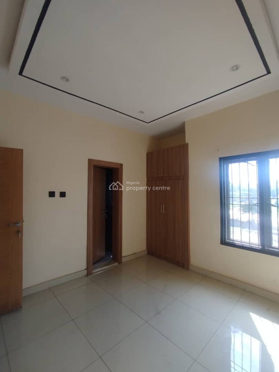 Well Standard 3 Bedroom Block Flat Second Floor, Katampe, Abuja, Flat / Apartment for Rent