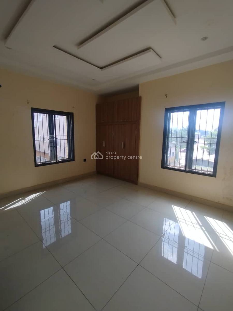 Well Standard 3 Bedroom Block Flat Second Floor, Katampe, Abuja, Flat / Apartment for Rent
