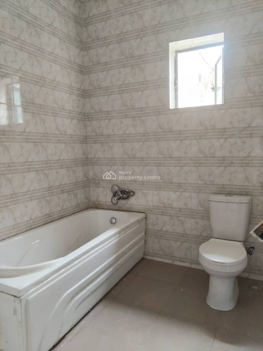 Luxury 4 Bedrooms Terrace Duplex with Bq, Guzape District, Abuja, Terraced Duplex for Sale
