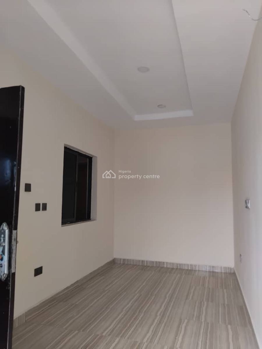 Luxury 4 Bedrooms Terrace Duplex with Bq, Guzape District, Abuja, Terraced Duplex for Sale