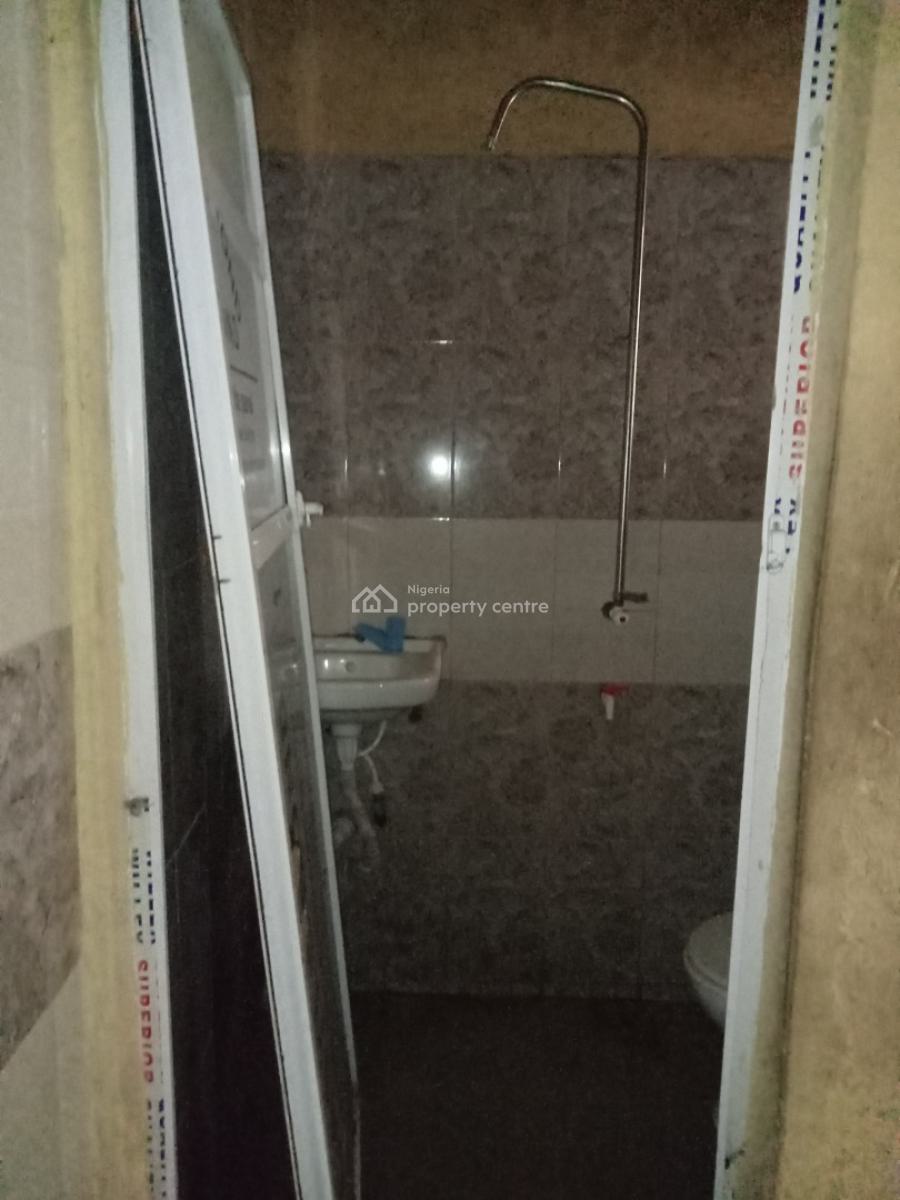 Self Contain in a Quite Estate, Adeniyi Jones, Ikeja, Lagos, Self Contain (single Rooms) for Rent