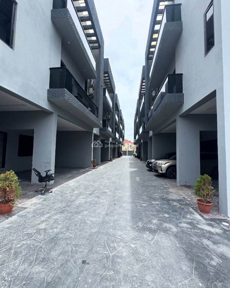 Spacious 4 Bedroom Terrace Duplex with Swimming Pool and Bq, Ologolo, Lekki, Lagos, Terraced Duplex for Sale