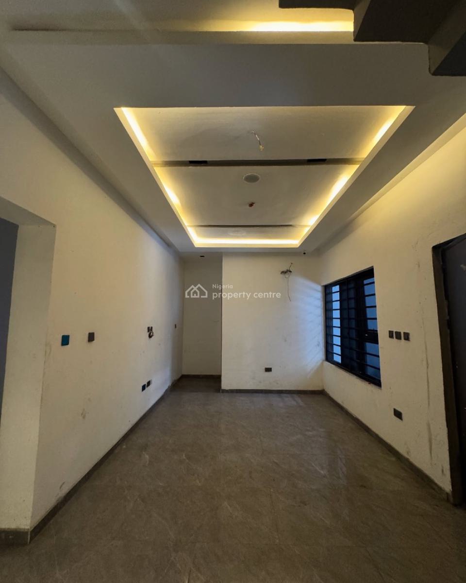 Spacious 4 Bedroom Terrace Duplex with Swimming Pool and Bq, Ologolo, Lekki, Lagos, Terraced Duplex for Sale