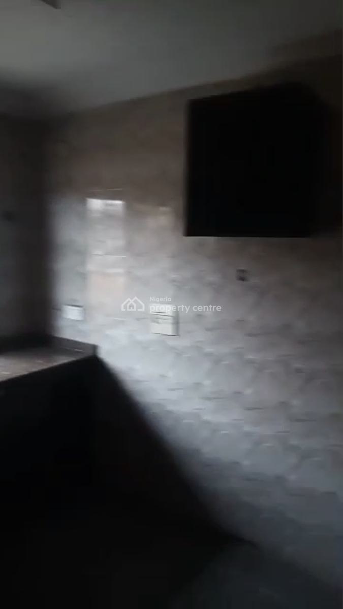 Well Maintained 3 Bedroom Flat, Abijo Gra, Sangotedo, Ajah, Lagos, Flat / Apartment for Rent