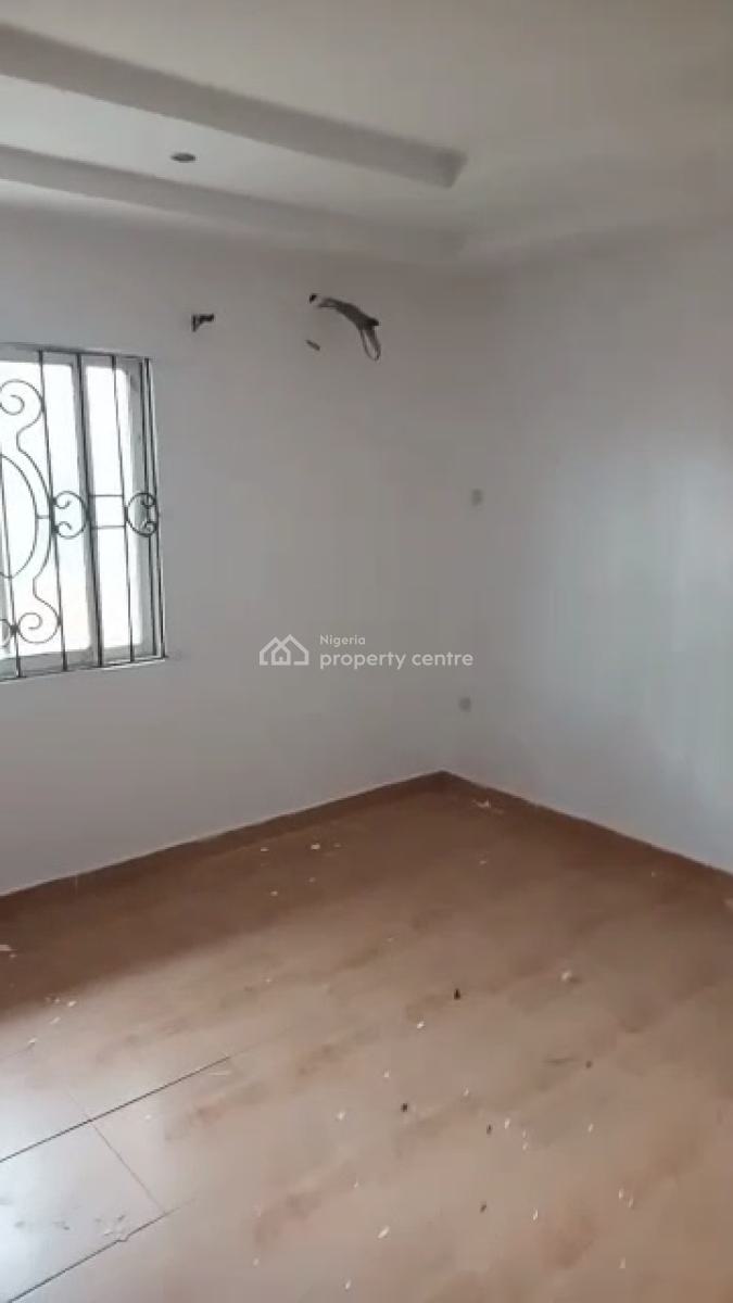 Well Maintained 3 Bedroom Flat, Abijo Gra, Sangotedo, Ajah, Lagos, Flat / Apartment for Rent