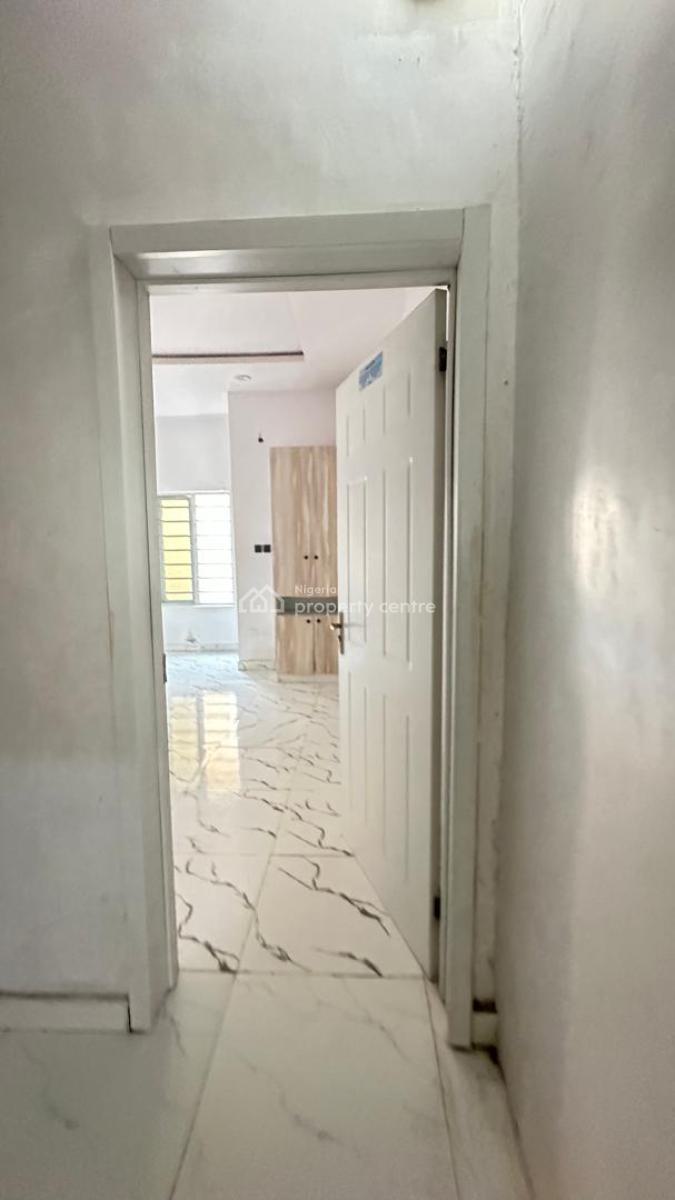 Standard Shared Room Apartment, Sharing Only Kitchen, Chevyview Estate, Lekki, Lagos, Self Contain (single Rooms) for Rent