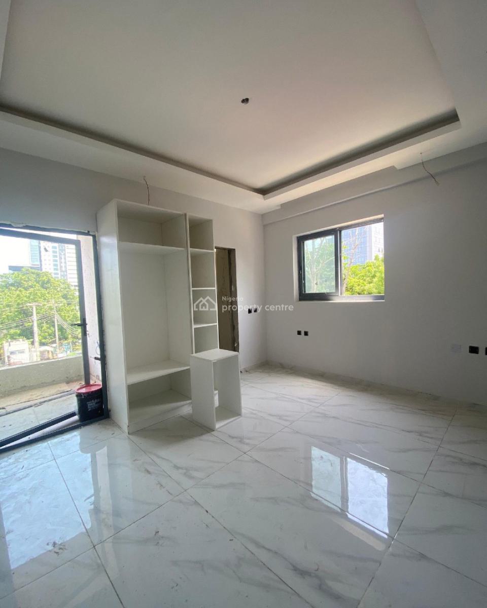 Luxury 3 Bedroom Apartment with Swimming Pool,gym and Elevator, Victoria Island (vi), Lagos, Block of Flats for Sale