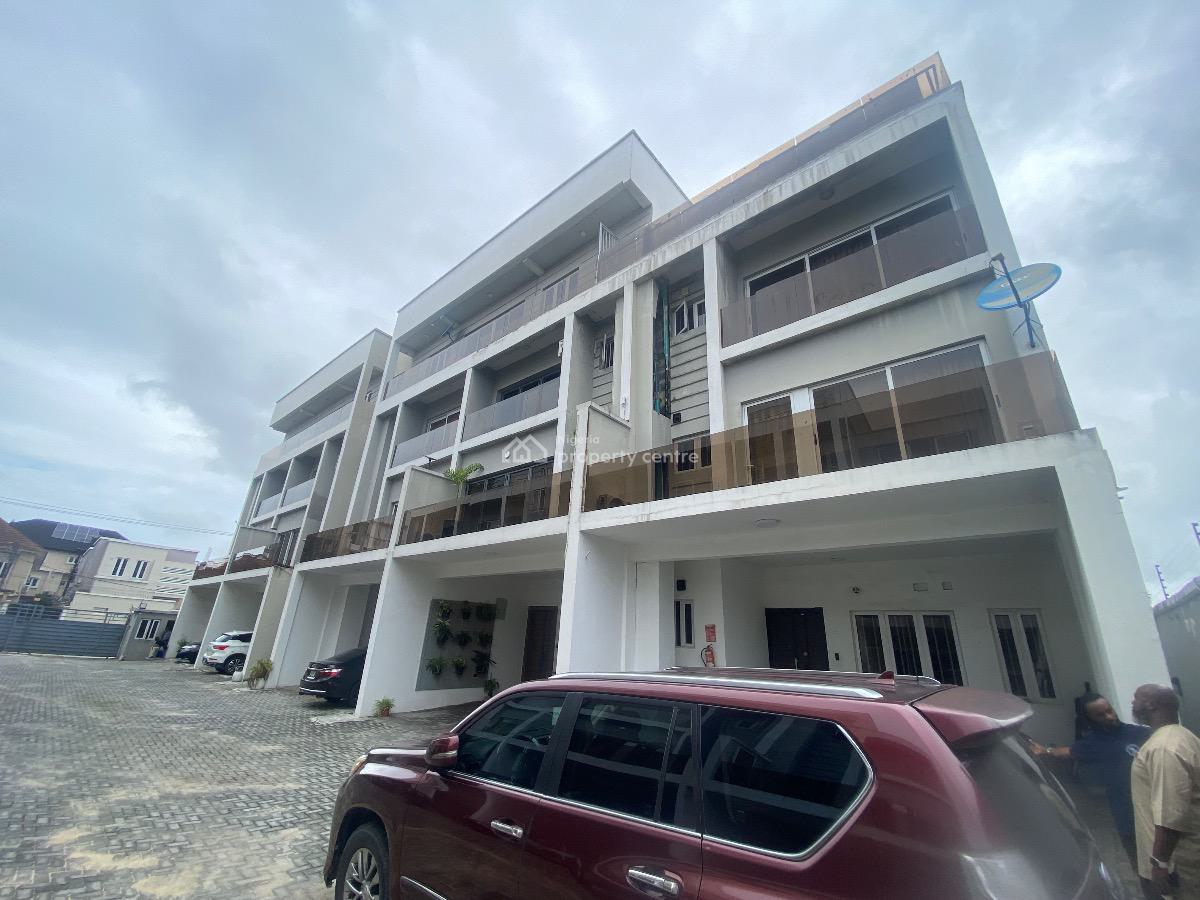 3 Bedroom Flat Penthouse with 1-room Boys Quarter, Off Bisola Durosinmi Ette Drive, Lekki Phase 1, Lekki, Lagos, Flat / Apartment for Rent