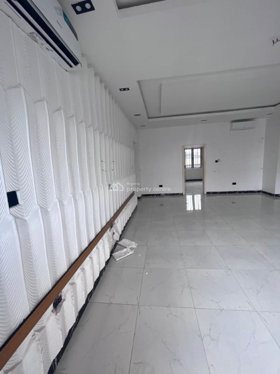 3 Bedroom Flat Penthouse with 1-room Boys Quarter, Off Bisola Durosinmi Ette Drive, Lekki Phase 1, Lekki, Lagos, Flat / Apartment for Rent