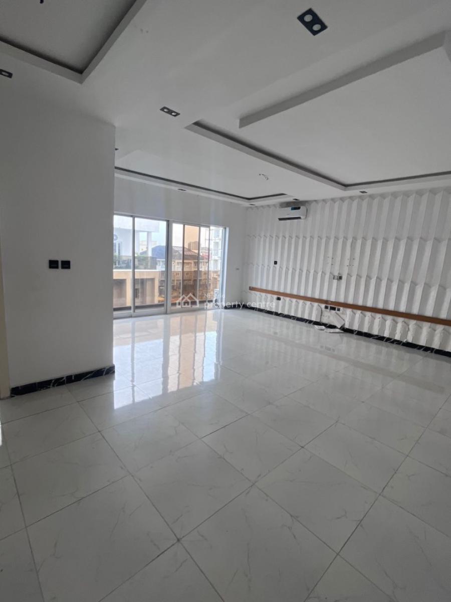 3 Bedroom Flat Penthouse with 1-room Boys Quarter, Off Bisola Durosinmi Ette Drive, Lekki Phase 1, Lekki, Lagos, Flat / Apartment for Rent