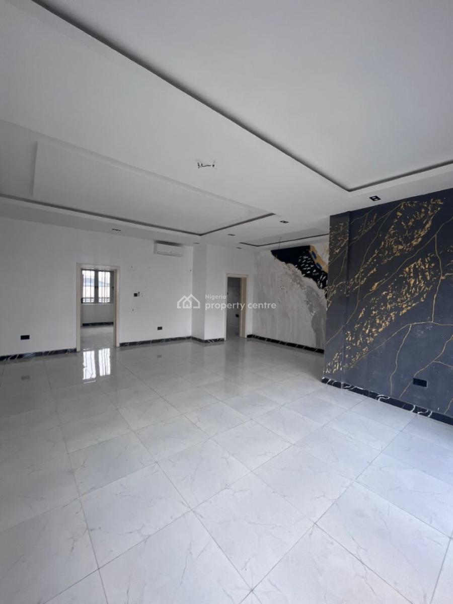 3 Bedroom Flat Penthouse with 1-room Boys Quarter, Off Bisola Durosinmi Ette Drive, Lekki Phase 1, Lekki, Lagos, Flat / Apartment for Rent