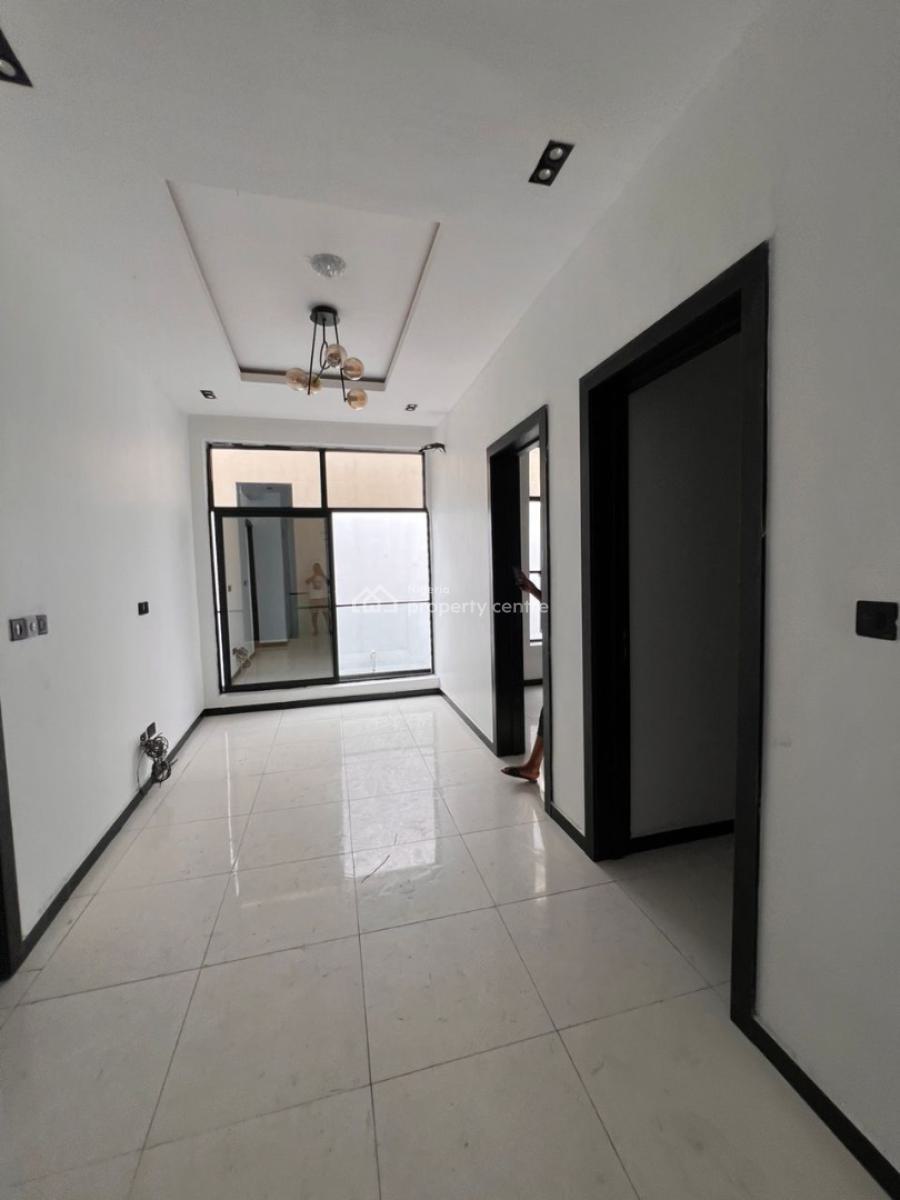 4 Bedroom Semi Detached Duplex, Off Ilasan, Ikate Elegushi, Lekki, Lagos, Semi-detached Duplex for Rent