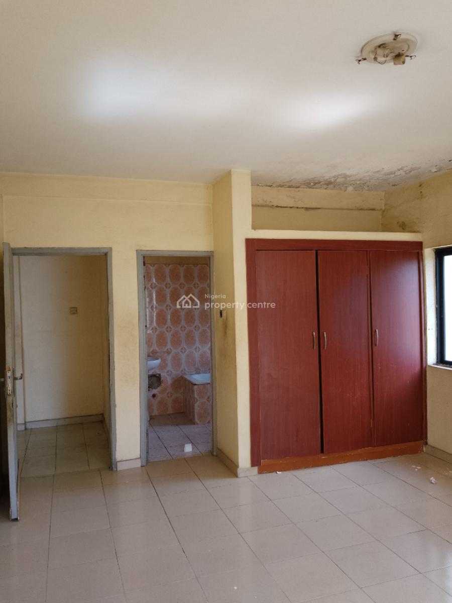 4 Bedroom Flat, Antananarivo Street, Zone 2, Wuse, Abuja, Flat / Apartment for Rent
