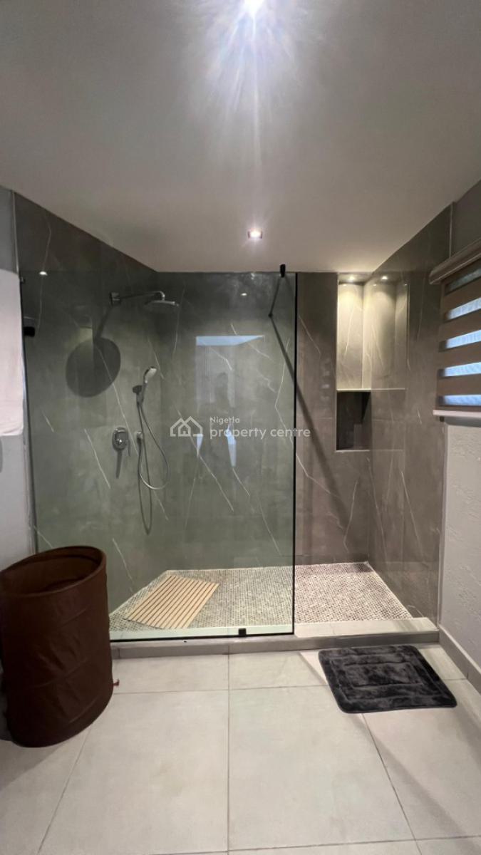 Waterfront Luxury 2bedroom Apartment with Boat Jetty Access, Ikoyi, Lagos, Flat / Apartment Short Let