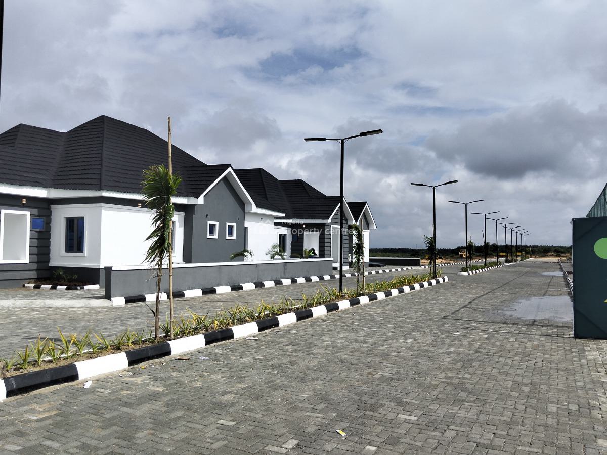 Luxury 4 Bedroom Bungalow with Swimming Pool, Lekki Avanna Phase 2, Proximity to Lekki Approved Intl Airport, Eleranigbe, Ibeju Lekki, Lagos, Detached Bungalow for Sale