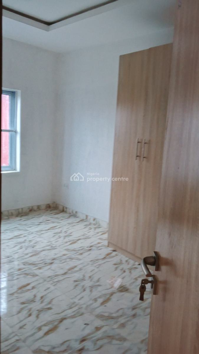 Luxury 3 Bedroom Flat, Lekki Scheme 2 Estate Abraham Adesanya, Ajah, Lagos, Flat / Apartment for Sale