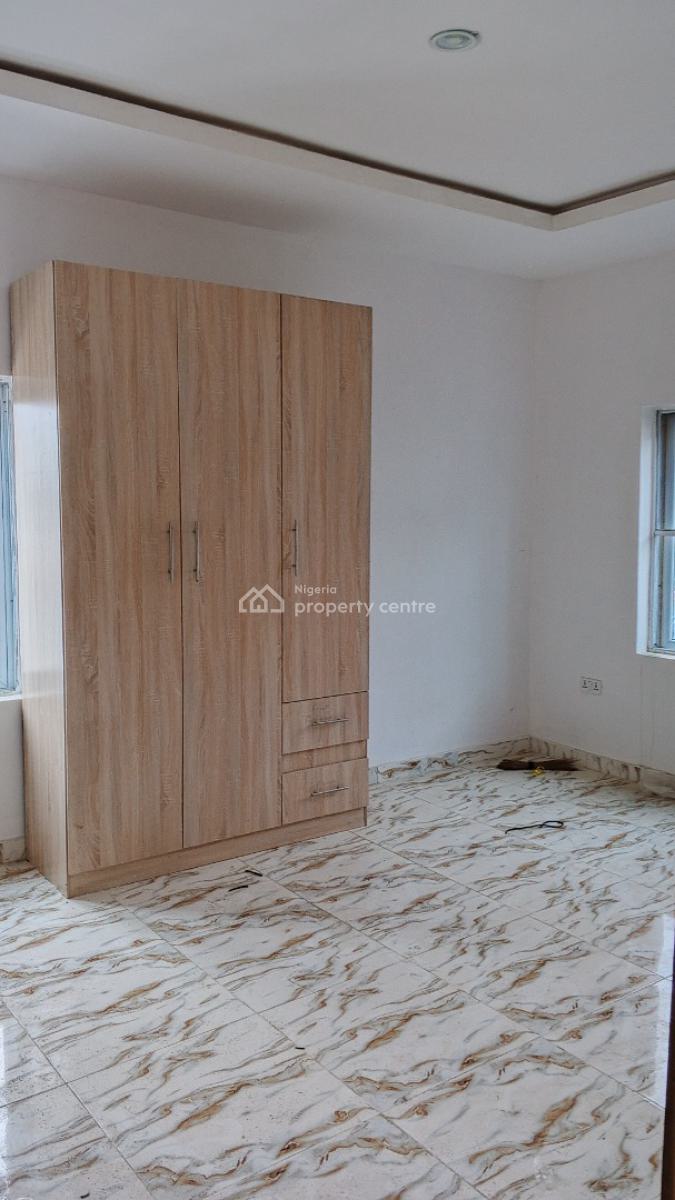 Luxury 3 Bedroom Flat, Lekki Scheme 2 Estate Abraham Adesanya, Ajah, Lagos, Flat / Apartment for Sale