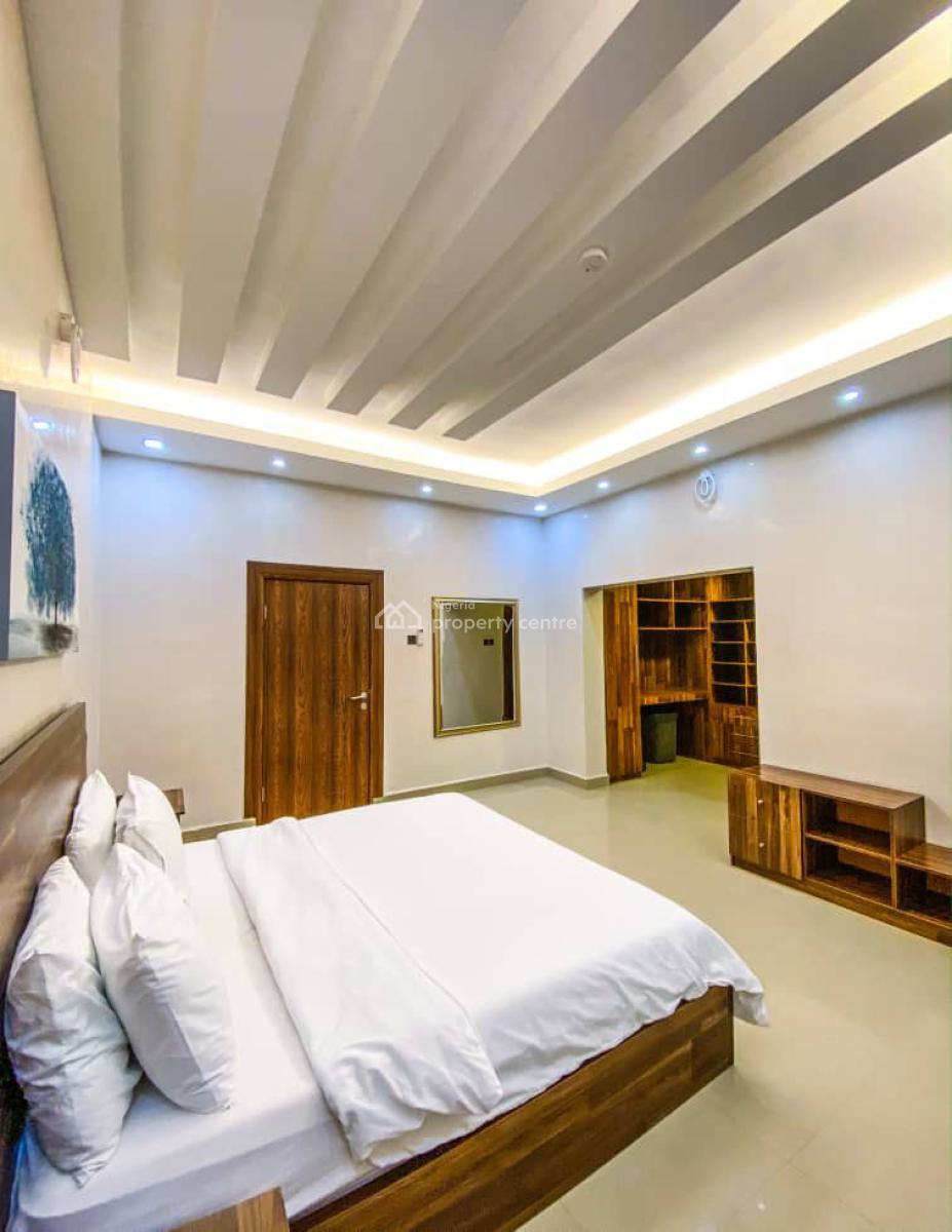 Fully Furnished 8 Units of 3 Bedroom Apartments on 3 Floors, Maitama District, Abuja, Flat / Apartment for Sale