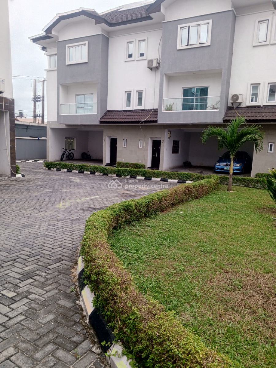 Luxury 3 Bedroom Terrace Duplex with Bq in Mini Estate, Lekki Phase 1, Lekki, Lagos, Terraced Duplex for Sale