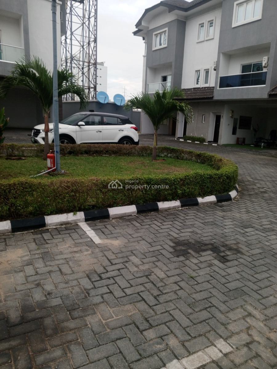 Luxury 3 Bedroom Terrace Duplex with Bq in Mini Estate, Lekki Phase 1, Lekki, Lagos, Terraced Duplex for Sale