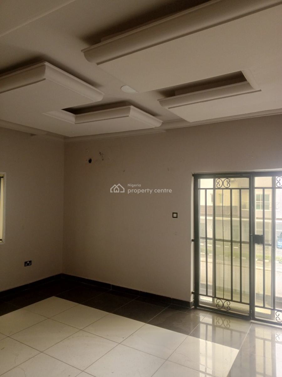 Luxury 3 Bedroom Terrace Duplex with Bq in Mini Estate, Lekki Phase 1, Lekki, Lagos, Terraced Duplex for Sale