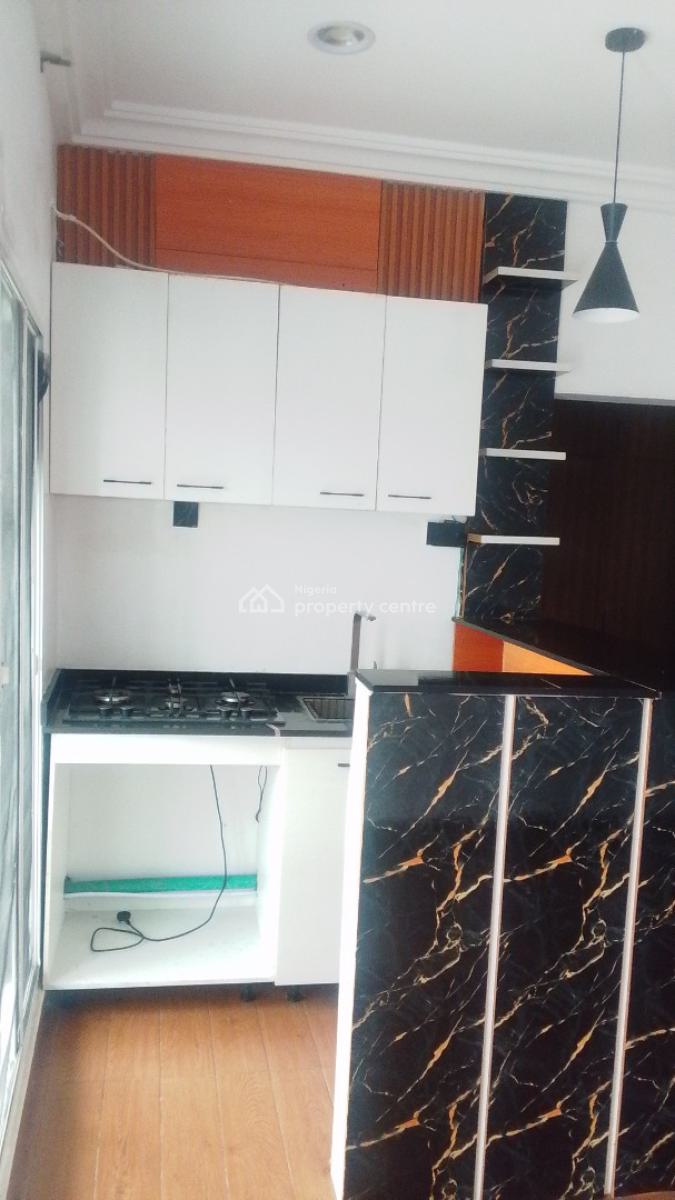 a Luxurious Master Bedroom Studio Apartment, Chevron Drive, Chevy View Estate, Chevron, Lekki, Lagos, Self Contain (single Rooms) for Rent