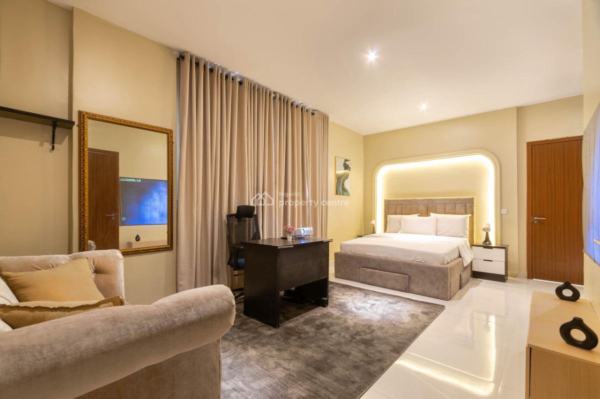 Luxury 2bedroom Maisonette with Balcony and 24/7 Security, Lekki Lagos, Lekki Phase 1, Lekki, Lagos, Flat / Apartment Short Let