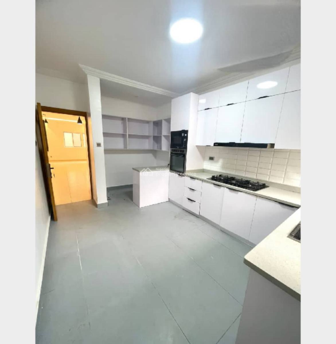 Fully Service 4bedroom Terrace Duplex with Bq Fitted Kitchen with Amen, Lekki Phase 1, Lekki, Lagos, Terraced Duplex for Rent