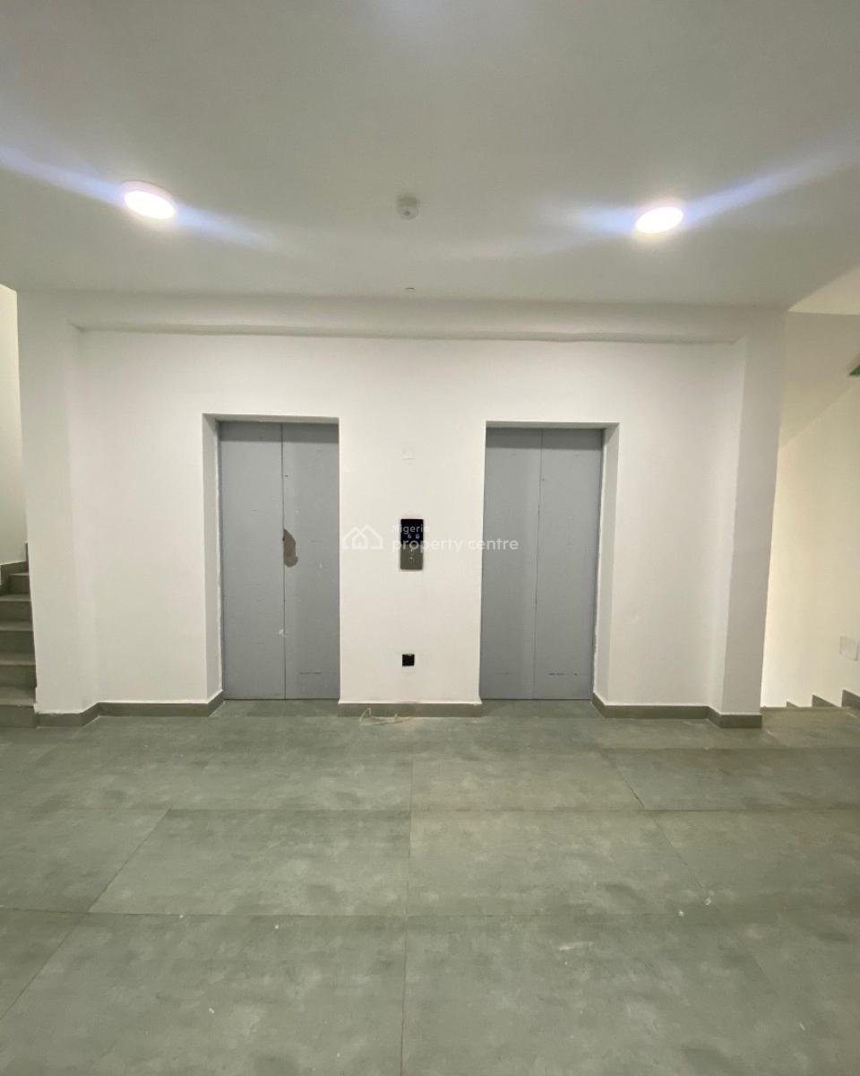 Aesthetically Pleasing 4 Bedroom Apartment with Swimming Pool and Gym, Ikoyi, Lagos, Block of Flats for Sale